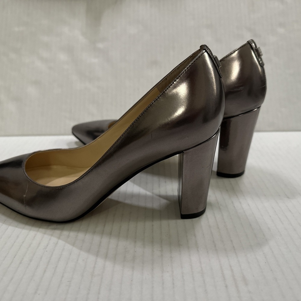 Ivanka Trump LYSA Silver Patent Leather Size 6M Slip On Block Heel Pumps - Picture 6 of 11